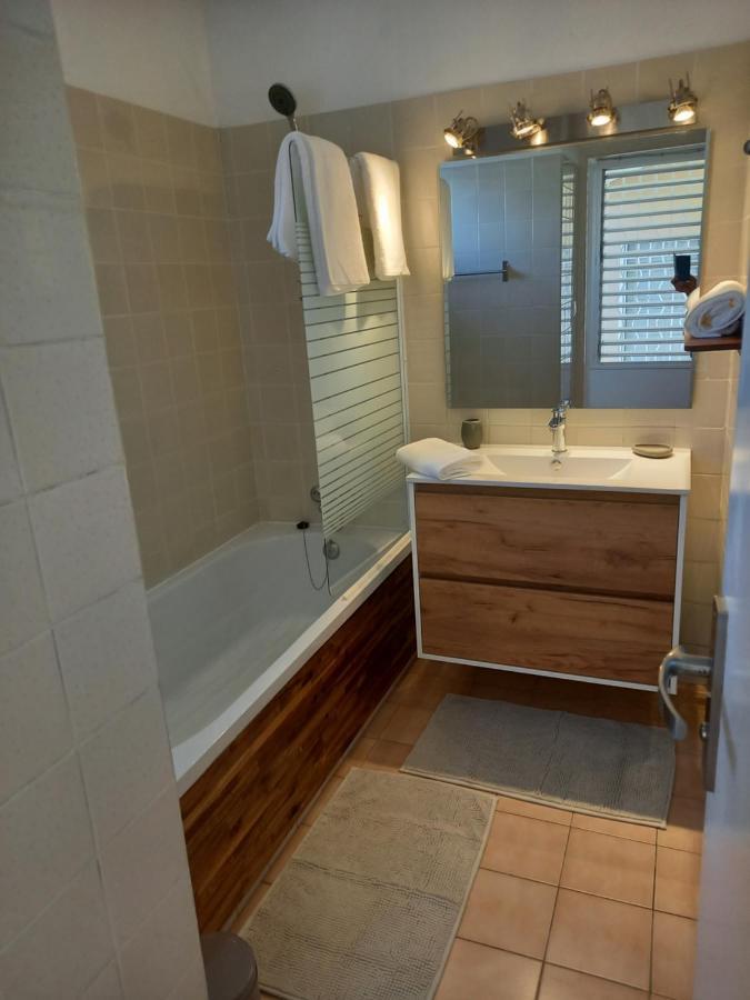 Ravinala Apartment Saint-Francois  Ngoại thất bức ảnh